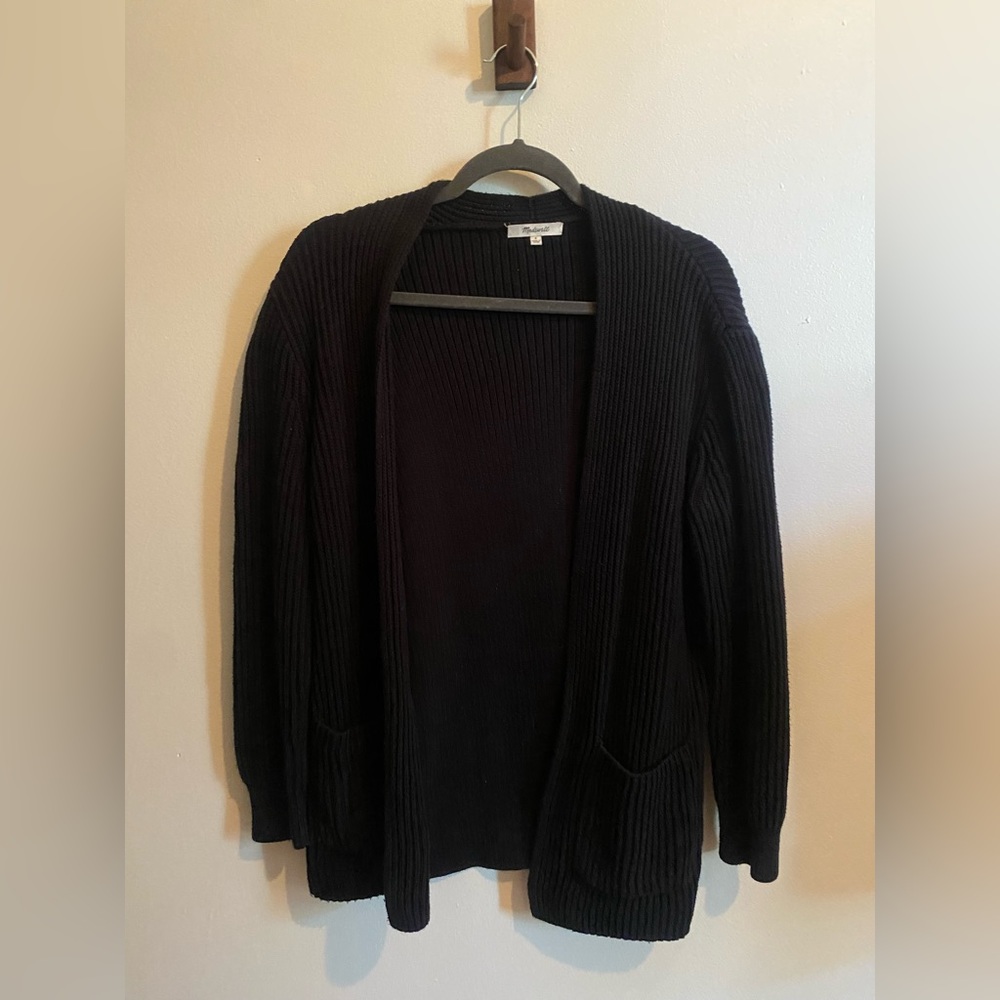 Madewell cardigan (black)